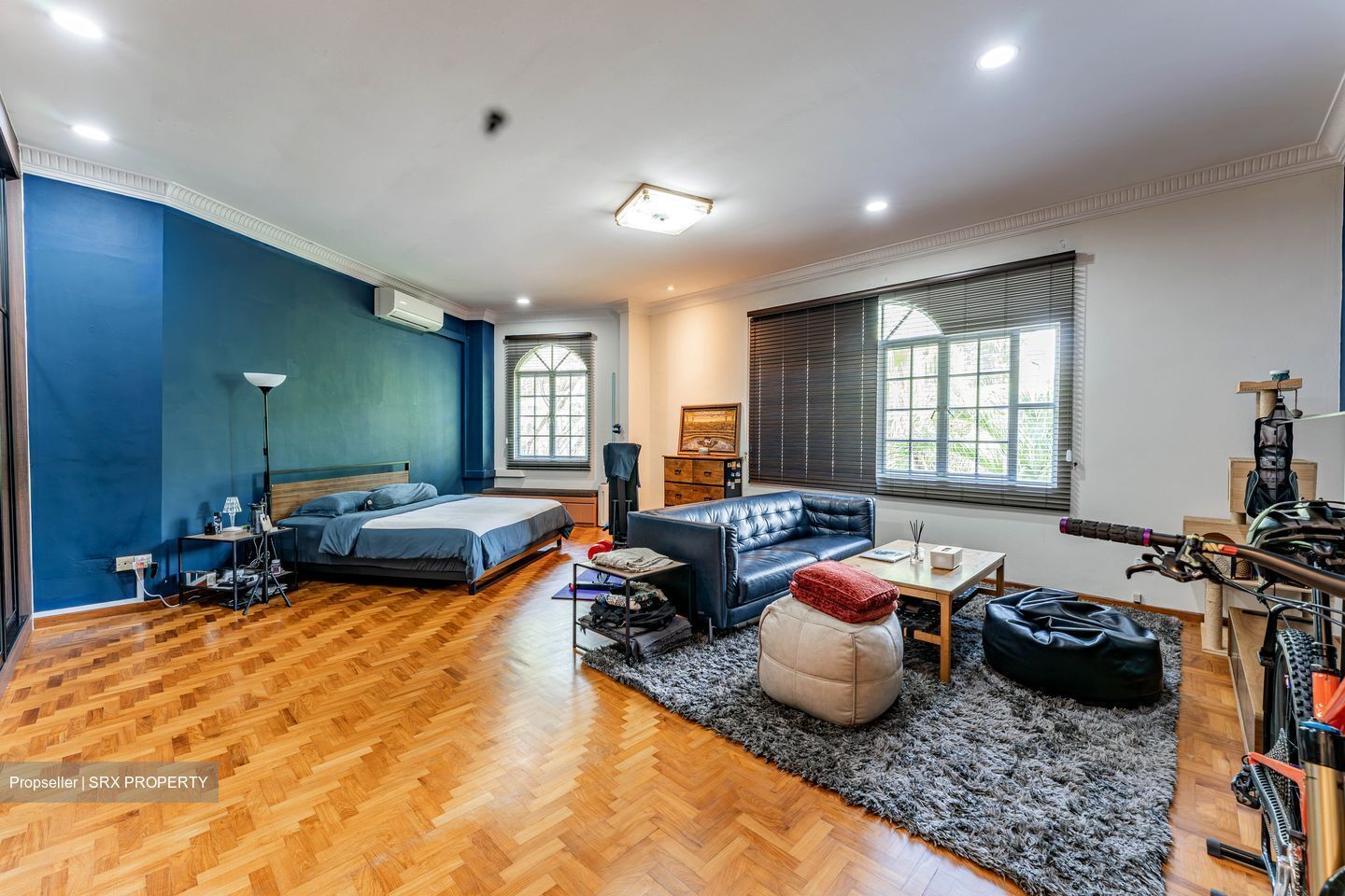 West Coast Road (D5), Terrace #451875901